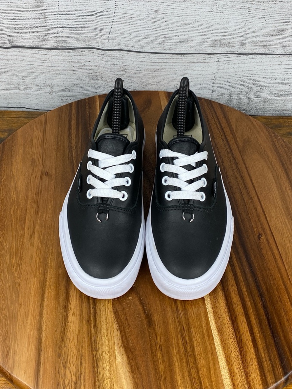 Vans Authentic Lace Up Black Leather Piercing Sneakers Women’s Shoe Size 7.5